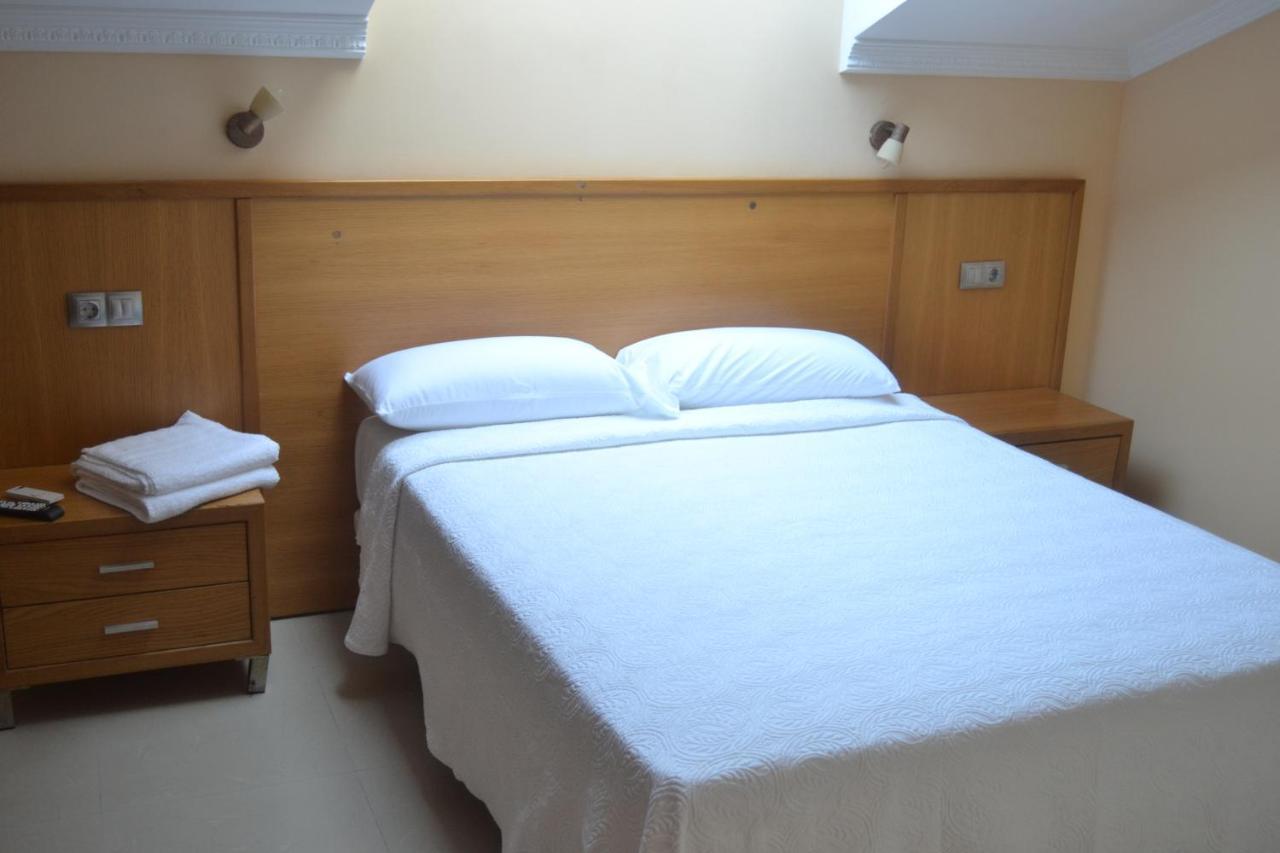 Hotel La Ribera Santianes エクステリア 写真