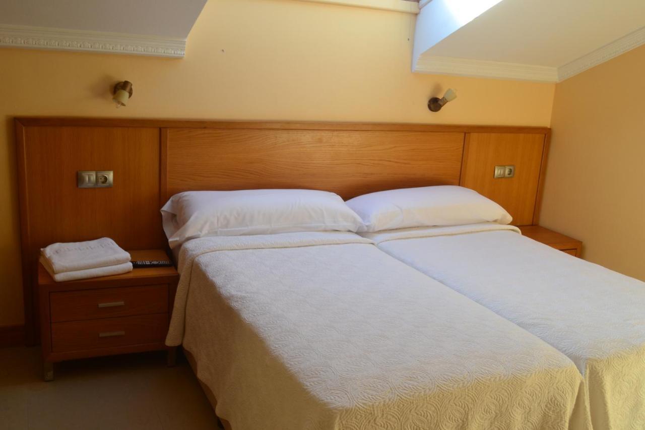 Hotel La Ribera Santianes エクステリア 写真